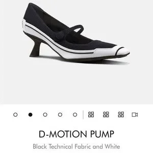 パンプス Dior D-Motion pumps Dior Women D-Motion Pump Black Technical Fabric and White Rubber